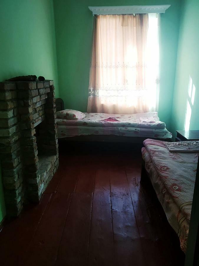 Bed and Breakfast Raul Lushnu Darbaz Местия Экстерьер фото